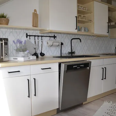 Brehm Apartament *